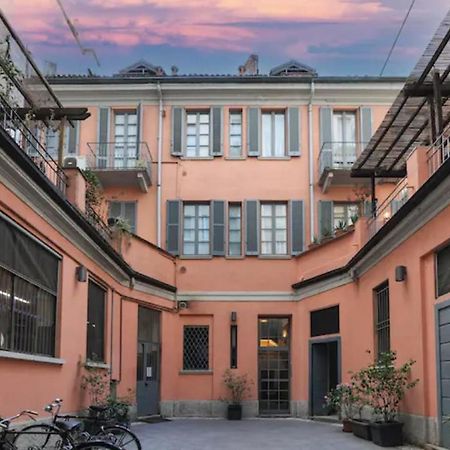 Charming San Babila Apt. Milan Extérieur photo